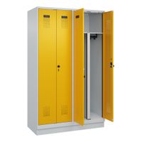 C+P PSA Schwarz-Weiß-Spind Evolo PLUS, Sockel, 4 Abteile, 19