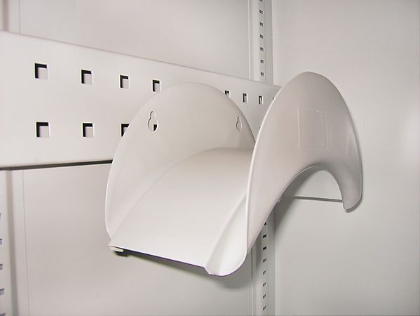 PAVOY Sportgeräteschrank konfigurierbar bis Vollausstattung | Ballschrank mit Flügeltüren | 195 x 120 x 50 cm mit Vollblech- oder Lochfeldtüren | große Farbauswahl
