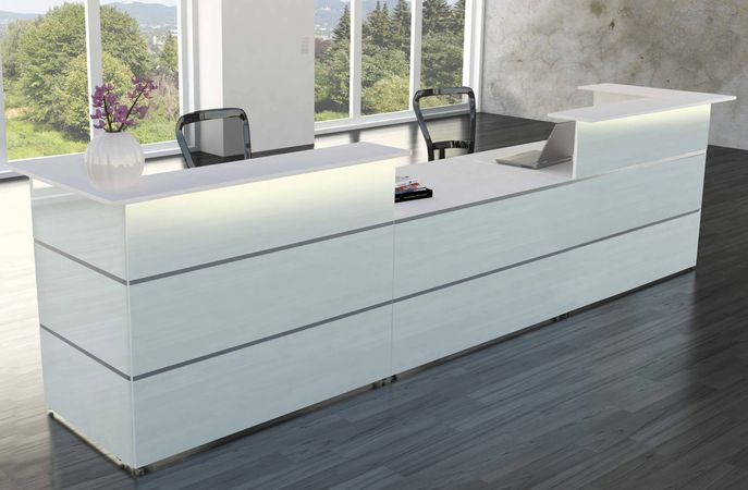 Empfangstheke Satinglas mit Beratungsplatz mittig | 108 x 430 x 92 cm (HxBxT)