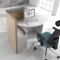 Empfangstheke freistehend | 115 x 155 x 87 cm (HxBxT)