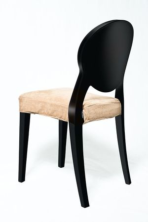 durchsichtiger Stuhl