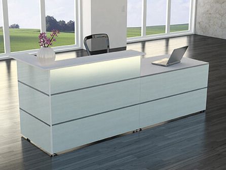 Empfangstheke Satinglas 5 | 108 x 287 x 92 cm (HxBxT)