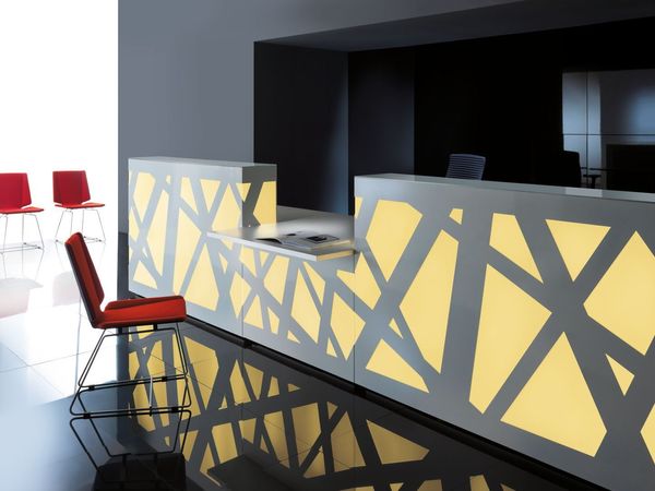 Empfangstheke DELUXE mit LED Farbwechsel und Beratungsplatz | 114