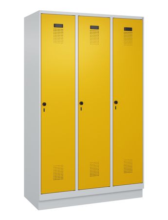 C+P Spind Evolo PLUS mit Sockel 3 Abteile 1950x