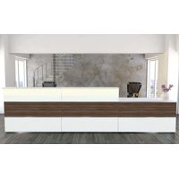 Empfangstheke Nussbaum mit Beratungsplatz außen | 108 x 410 x 92 cm (HxBxT)