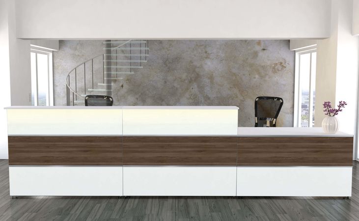 Empfangstheke Nussbaum mit Beratungsplatz außen | 108 x 410 x 92 cm (HxBxT)