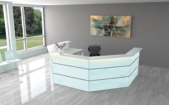 Anmeldung Spa Praxis Empfangstheke Rezeption harmonisch modern