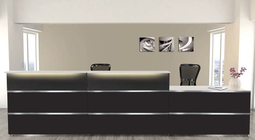 Empfangstheke Mono mit Beratungsplatz außen | 108 x 410 x 92 cm (HxBxT)